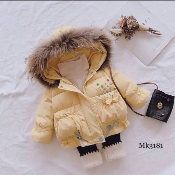 کاپشن شمعی گلدوزی شده