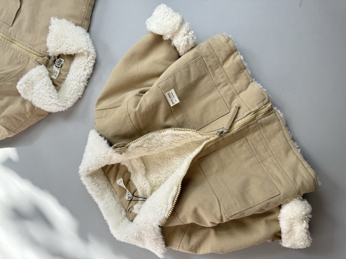 کت داخل پشمی کرمی پسرانه - Image 3